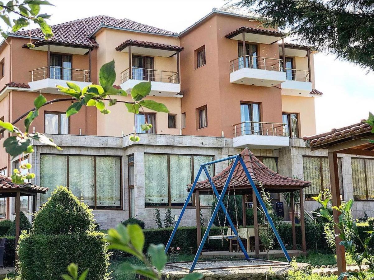 Hotel Paradise Bilisht Exterior photo